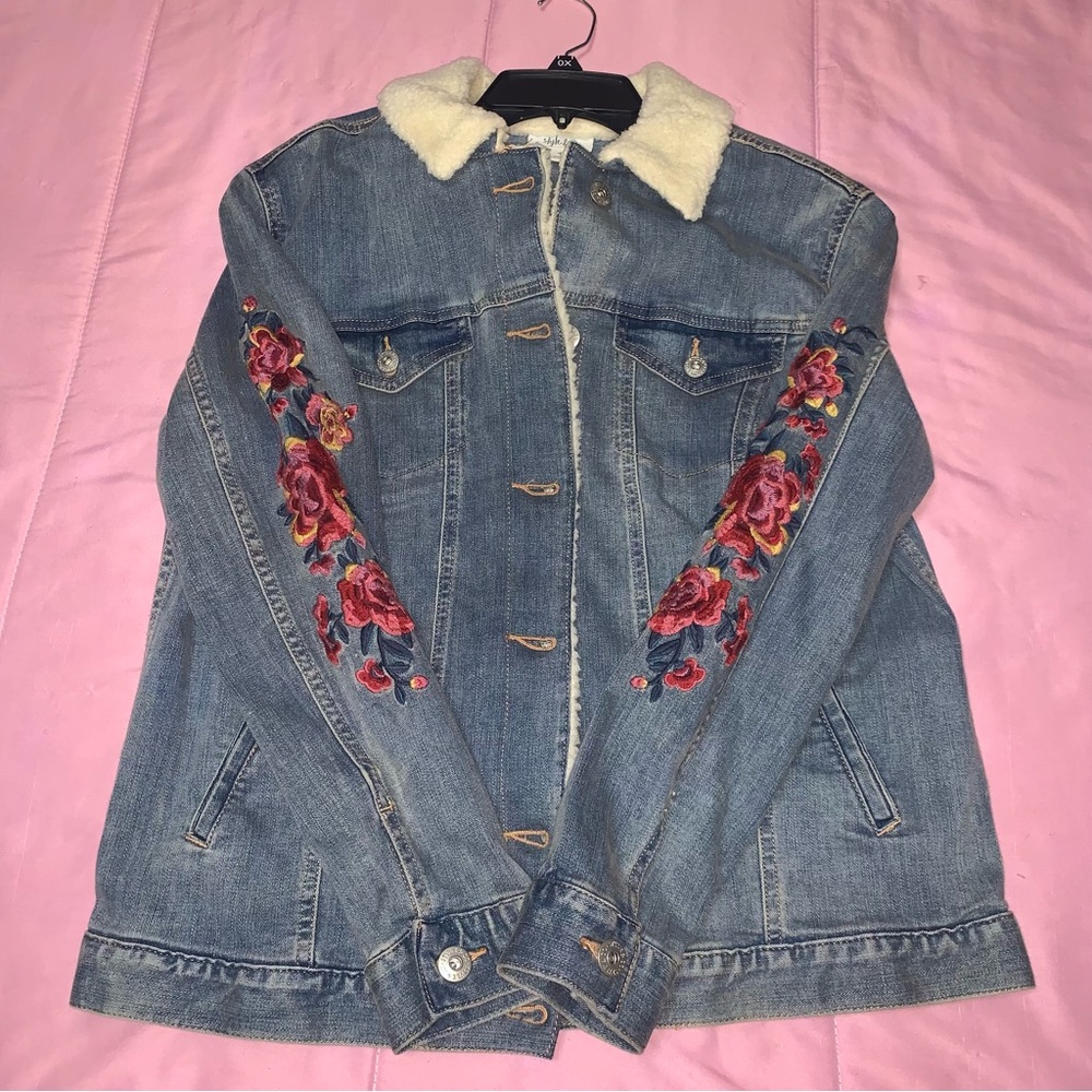 Jean Jacket - Picture 2 of 5
